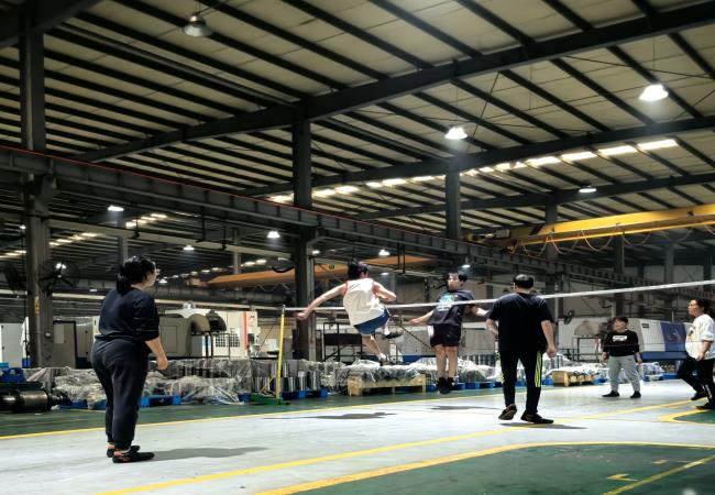 “棋”心協(xié)力“毽”康發(fā)展主軸部黨支部聯(lián)合工會(huì)開展象棋、毽球比賽活動(dòng)